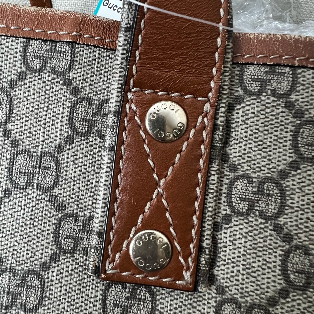 Gucci monogram tote - Picture 8 of 13